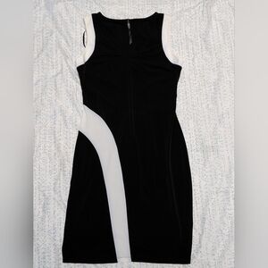 Elegant Black and White Sleeveless Dress